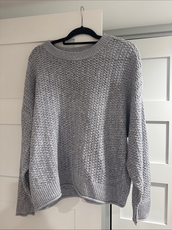 Universal Thread Sweaters - Universal Thread Light Gray Crewneck Textured Knit Sweater